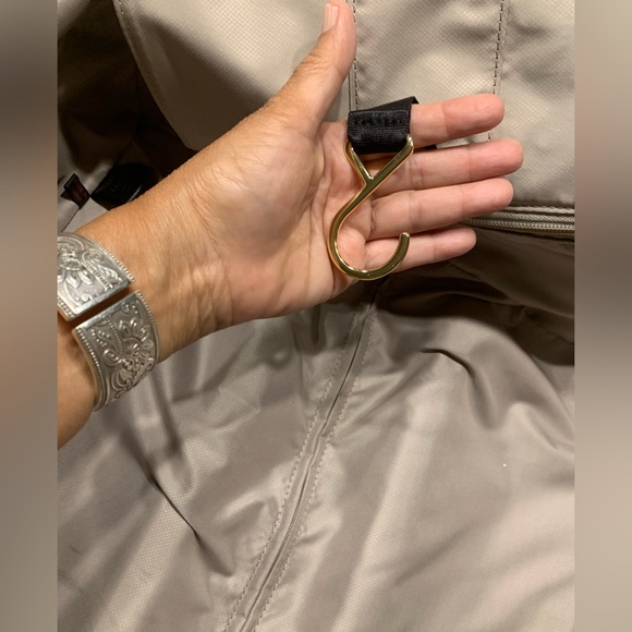 TUMI PreOwned Large Black W/Gold Accents Deluxe Check In Luggage Velour lined - Picture 16 of 16